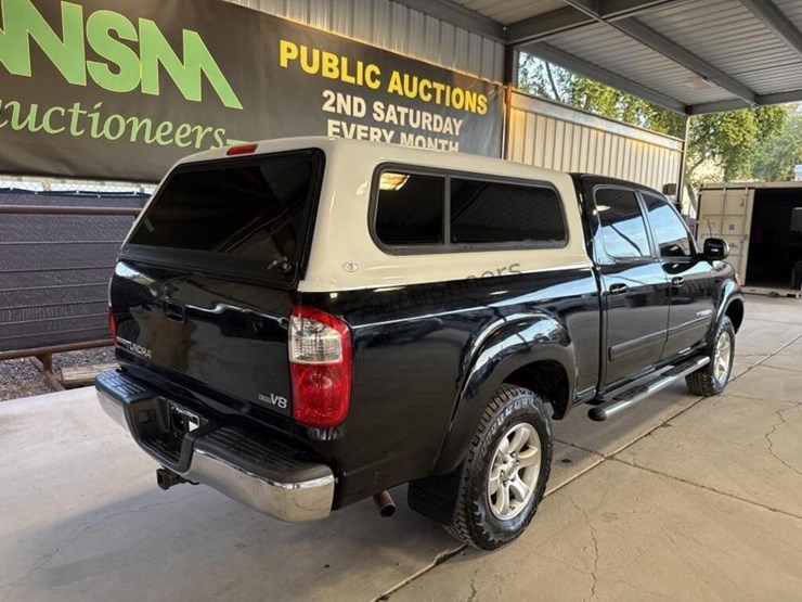 2006-toyota-tundra-sr5-image-8