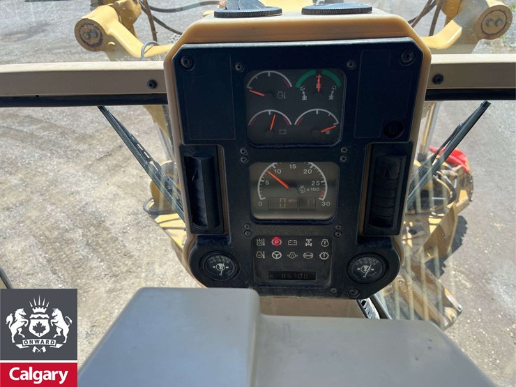2007-caterpillar-140h-image-4
