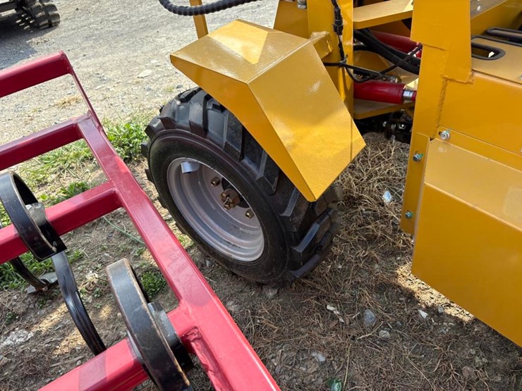 agt-krw23-wheel-loader-image-9