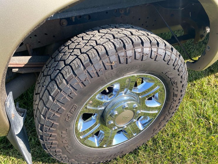 2013-ford-f250-king-ranch-image-39