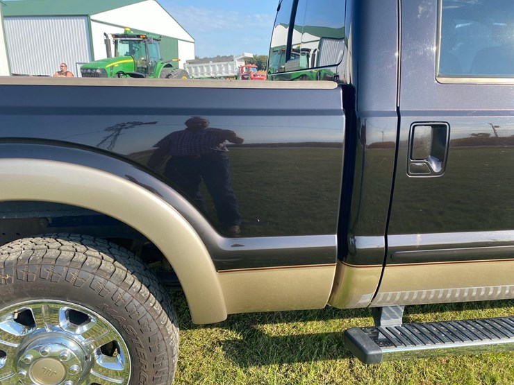 2013-ford-f250-king-ranch-image-13