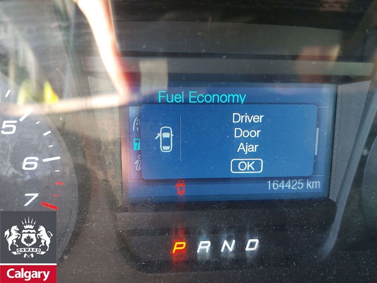 2014-ford-taurus-awd-4dr-sedan-image-7