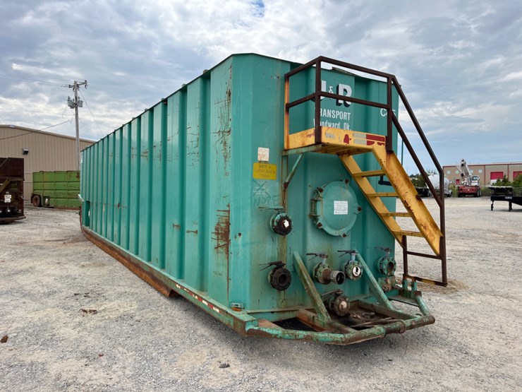 2008-ve-frac-tank-image-3