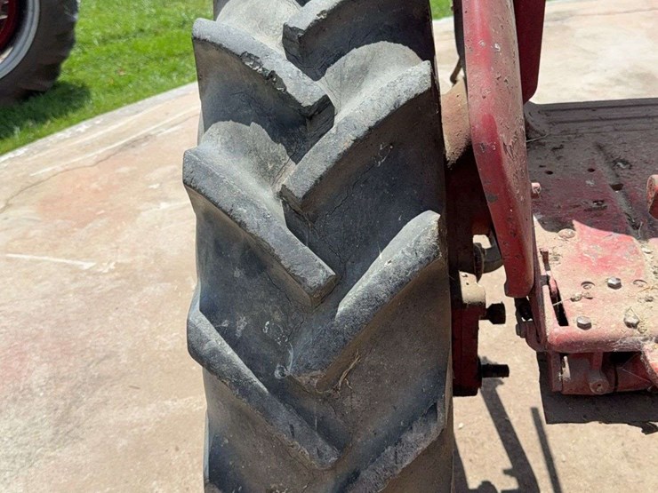 farmall-super-a-image-31