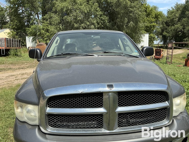2005-dodge-ram-1500-image-12