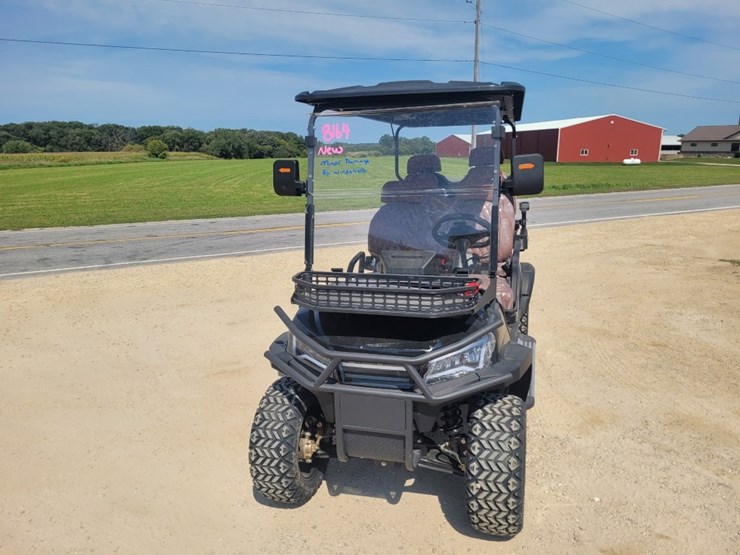 sdlanch-6-passenger-golf-cart-image-2