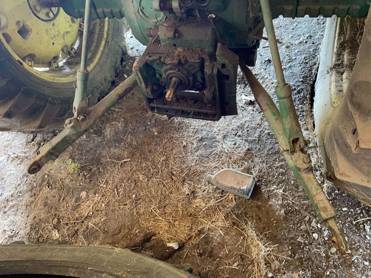 john-deere-4020-image-61