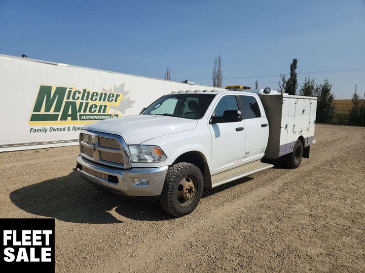 2014-ram-3500-slt-image-1