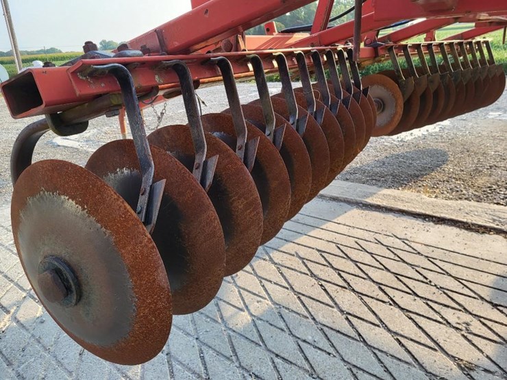 case-ih-4200-image-14