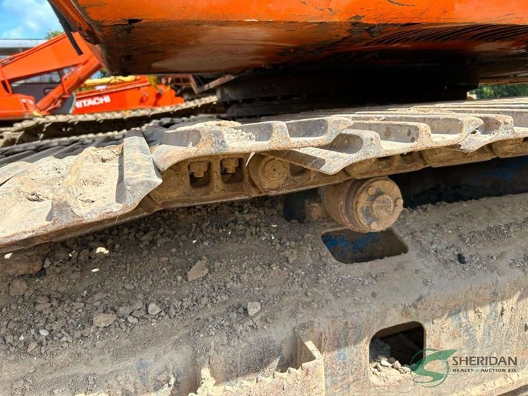 hitachi-ex200-lc-image-26