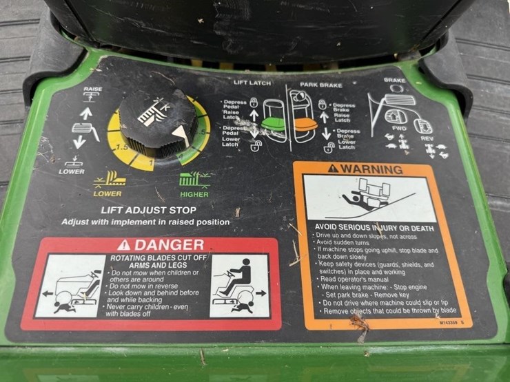 john-deere-15-image-9