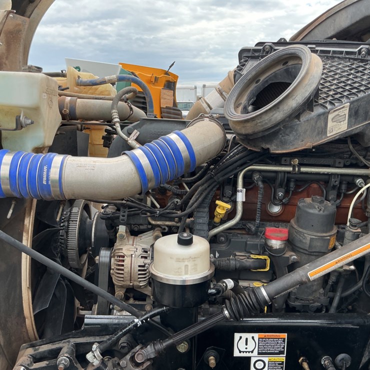 2018 KENWORTH T880