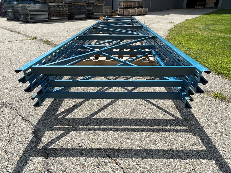 #1352-•-20'-pallet-racking-uprights-image-9