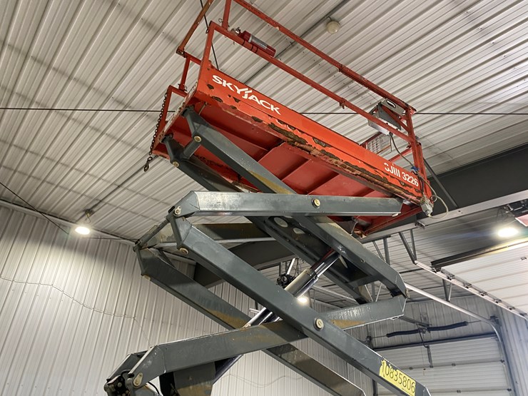#497-•-2018-skyjack-3226-scissor-lift-(bryant,-wi)-image-23