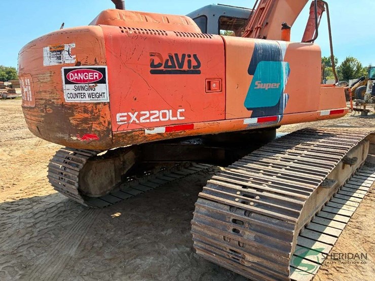hitachi-ex200-lc-image-6