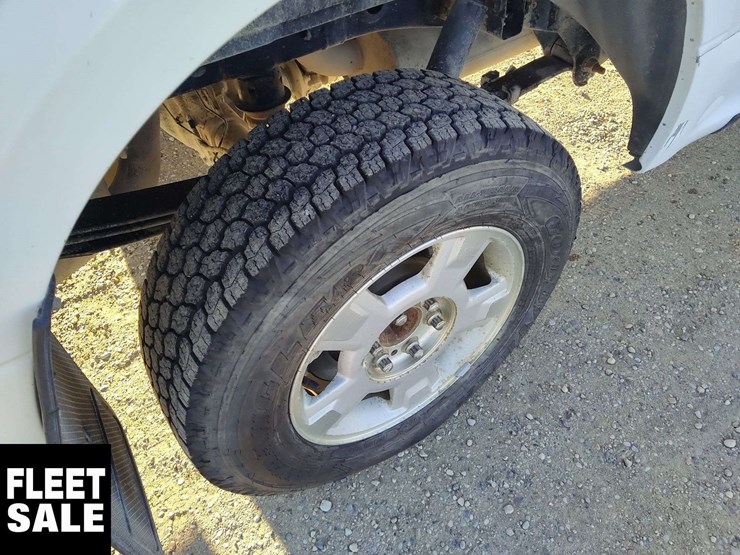 2019-ford-f150-image-26