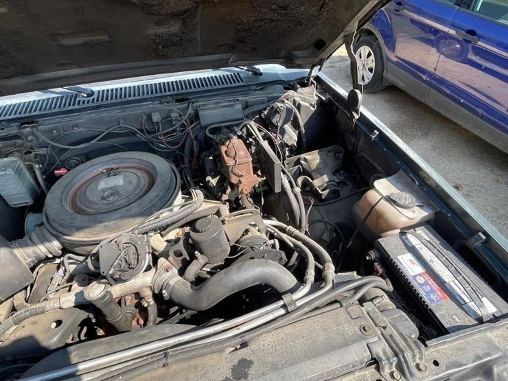 1990-gmc-2500-image-18