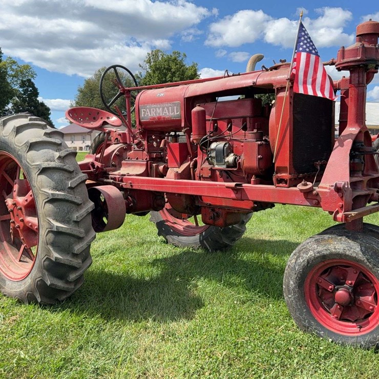 Farmall F-20
