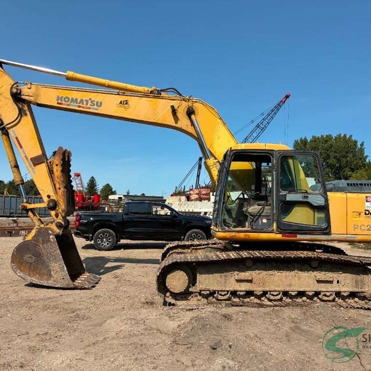 KOMATSU PC220 LC