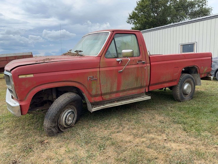 1984-ford-f250-image-1