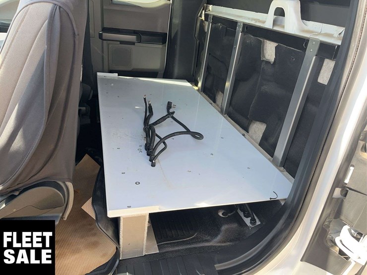 2020-ford-f350-image-16