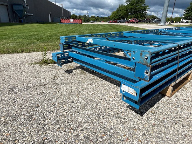 #1352-•-20'-pallet-racking-uprights-image-15