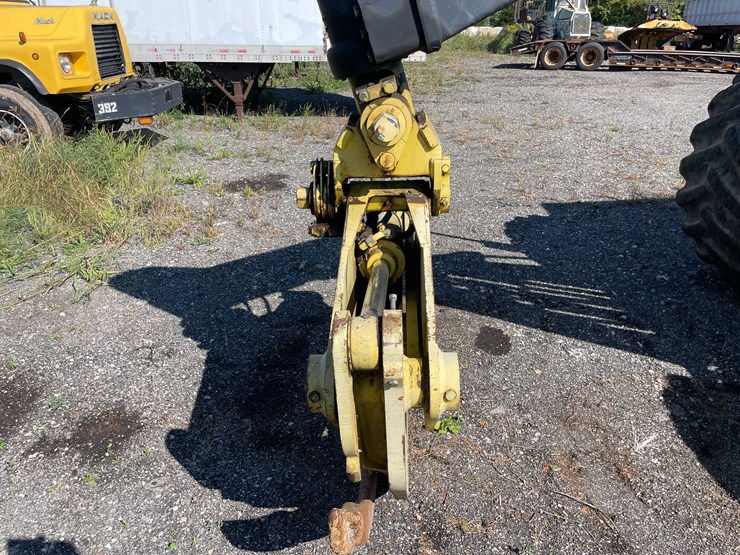 2000-john-deere-660-image-28