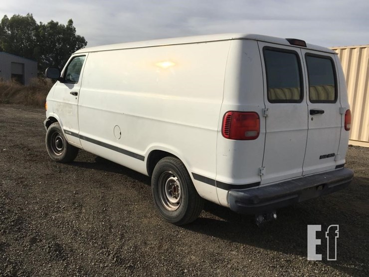 1999-dodge-ram-1500-image-4