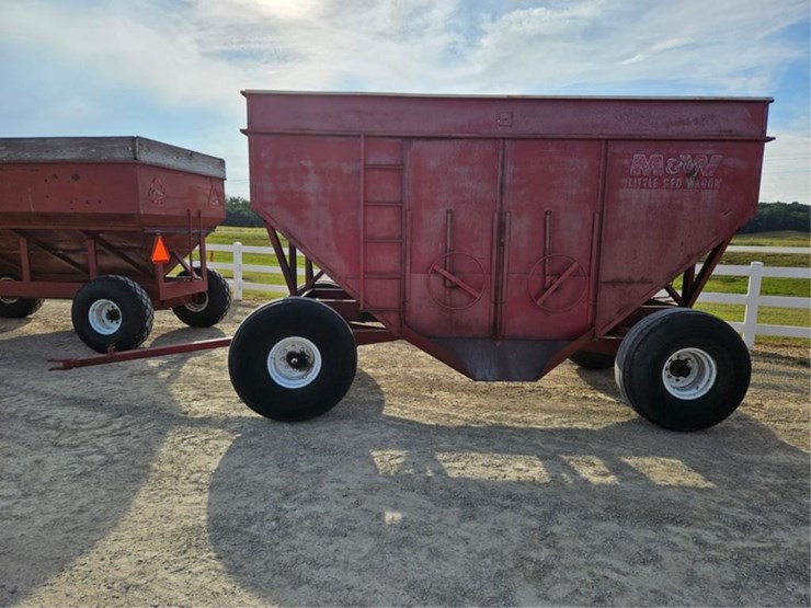 m&w-little-red-wagon-image-2