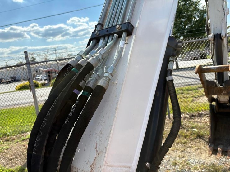 2022-bobcat-e50-image-55