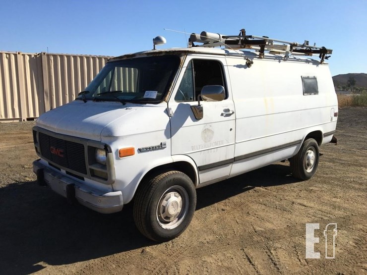 1994-gmc-3500-image-1