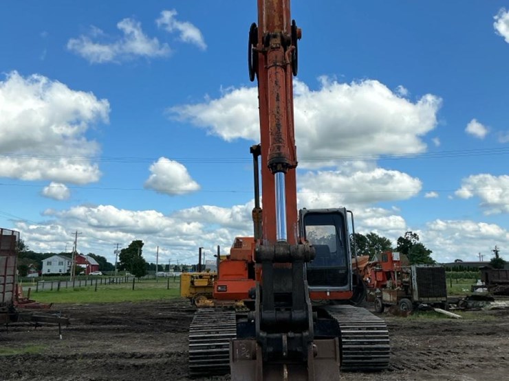 1995-hitachi-ex270-image-12