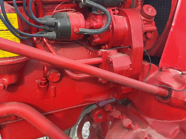 farmall-140-with-belly-mower-image-47