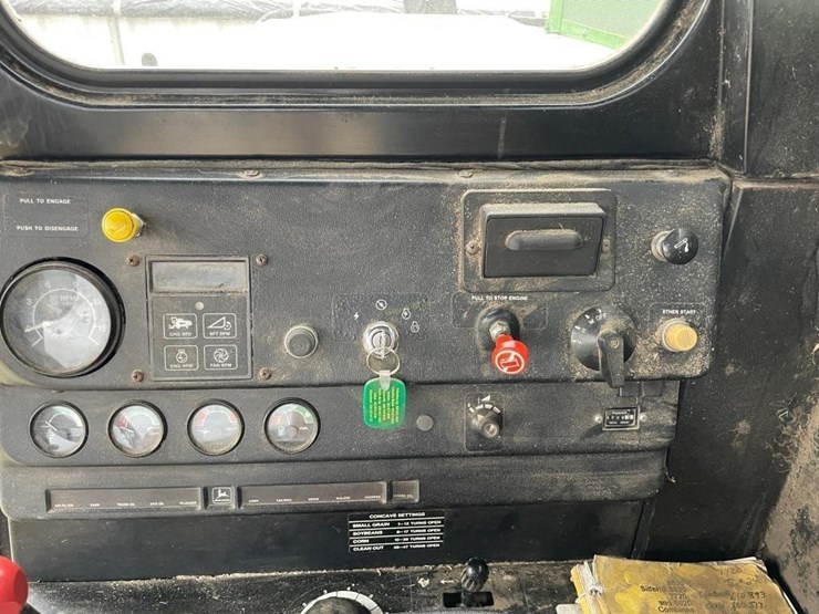 john-deere-7720-titan-ii-image-10