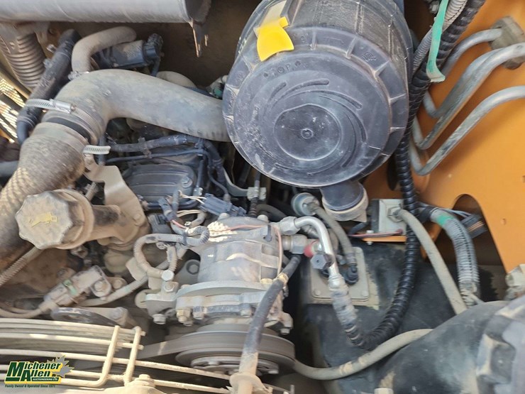 2014-case-sr200-image-20