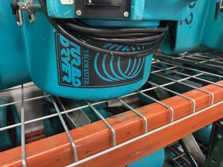 (2)-service-master-turbo-dryers-image-3