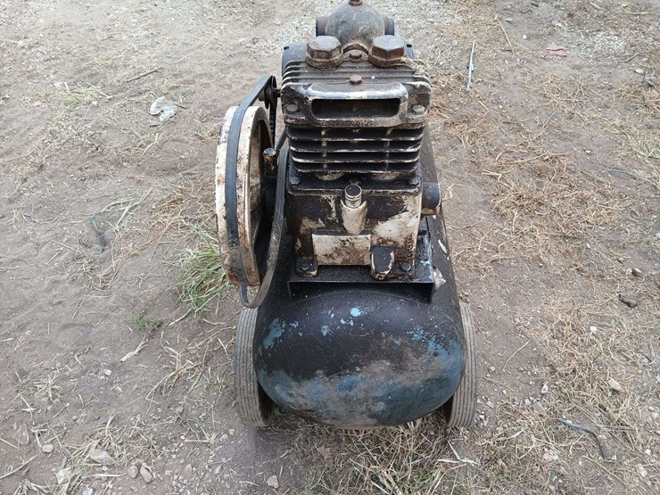 (2)-air-compressors-image-16
