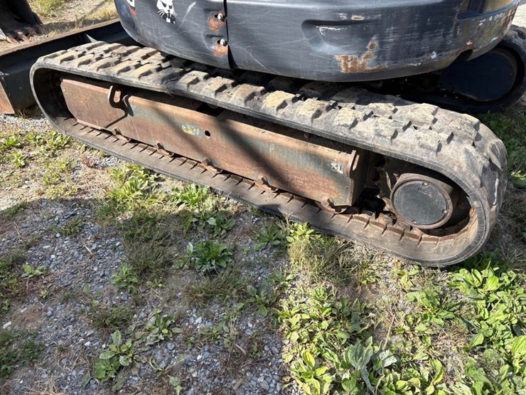 2022-bobcat-e50-image-44