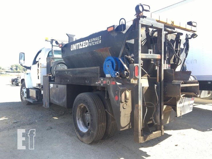 2007-gmc-topkick-c7500-image-4