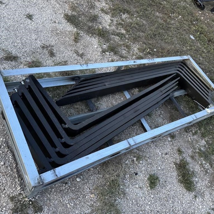 1- set of 60" pallet forks.