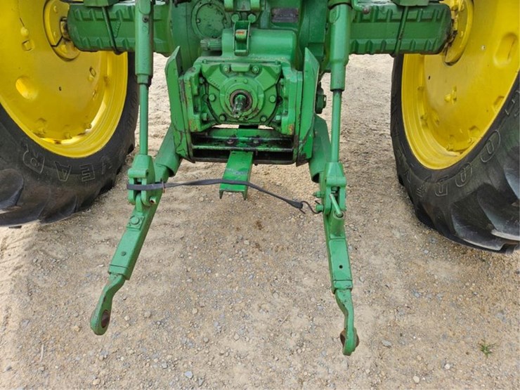 1972-john-deere-3020-image-6