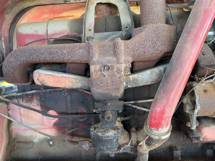 farmall-806-image-66