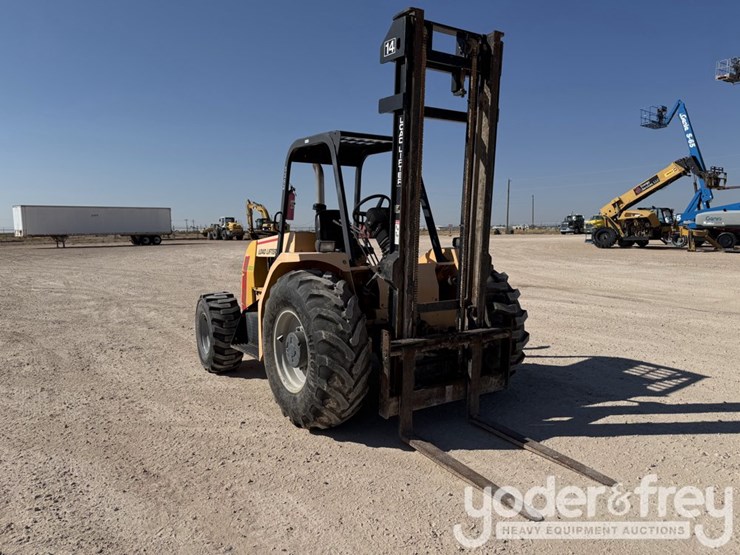 2012-load-lifter-2214-5d-image-7
