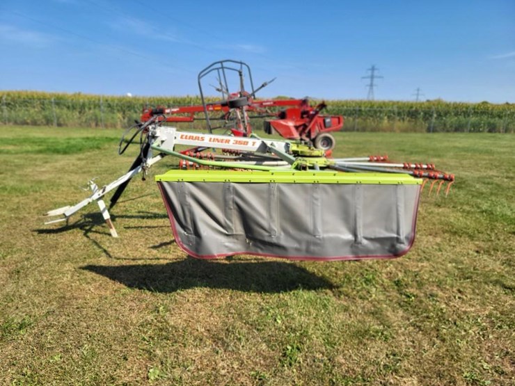 claas-350t-rotary-rake---field-ready-image-2