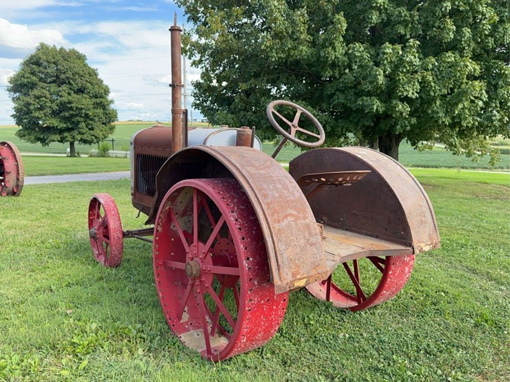 mccormick-deering-10-20-image-7