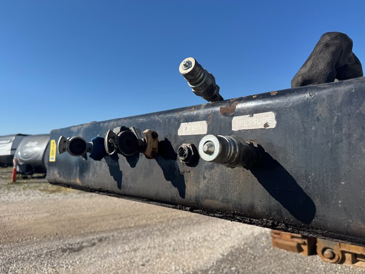 #3002-•-2015-xl-110-hdg-tri-axle-lowboy-trailer-(has-wi-title)-(waukesha,-wi)-image-8