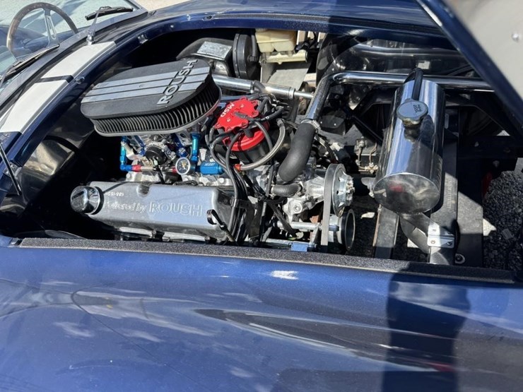 shelby-cobra,-342-engine,-5-speed-transmission.-image-4