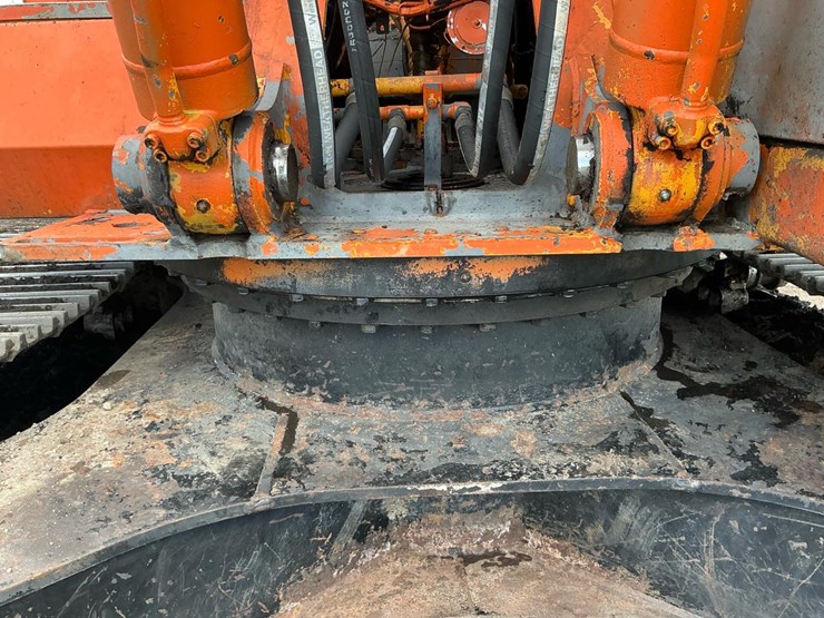 1995-hitachi-ex270-image-46