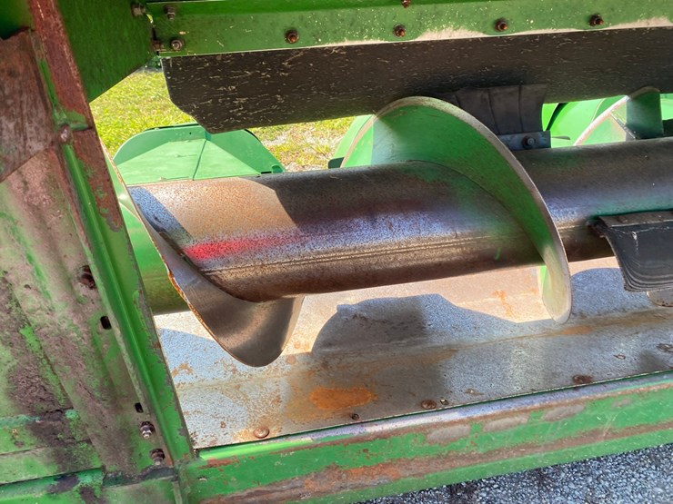 john-deere-844-image-7