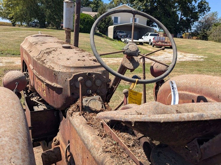 massey-harris-444-image-12